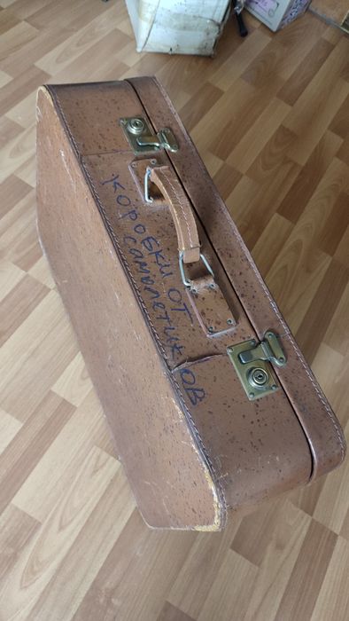 Чемодан дорожна сумка  валіза кожа легкий большой