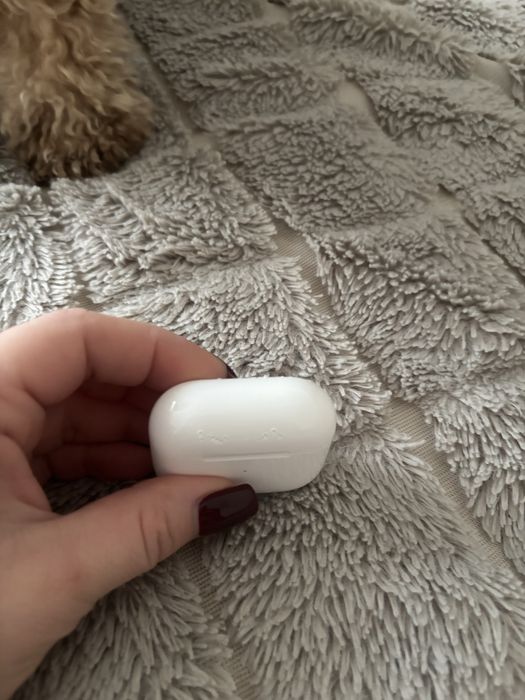 Оригіналький Кейс Apple AirPods 3