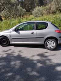 Peugeot 206 1.9 acidentado diesel