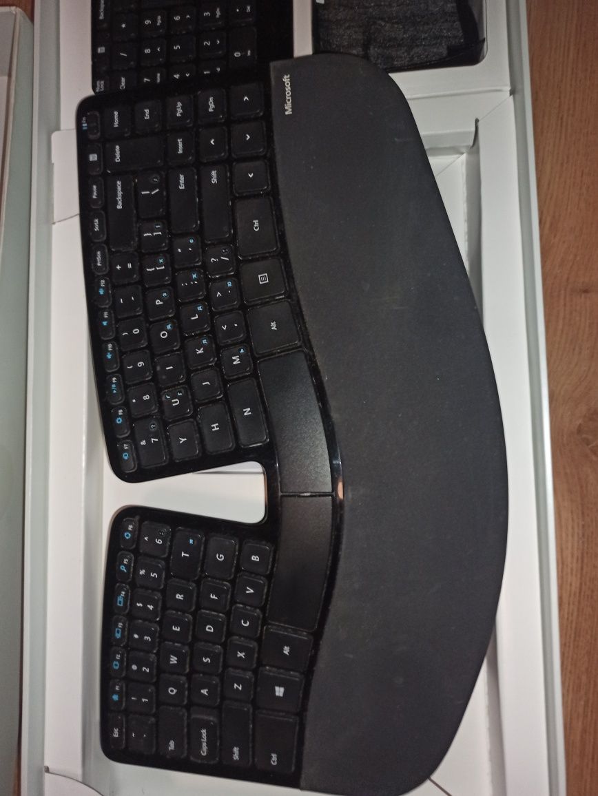 Клавіатура microsoft sculpt ergonomic