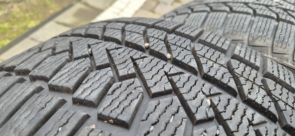 Opony zimowe 2szt.  WESTLAKE ZUPER SNOW z507.  245/45/18