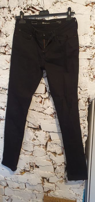 Spodnie Levi's z niskim stanem