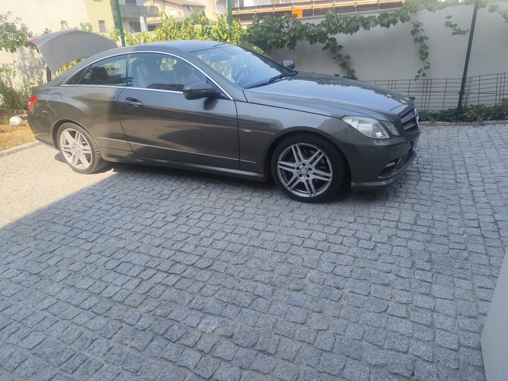 Mercedes Benz E250 cdiAMG coupé