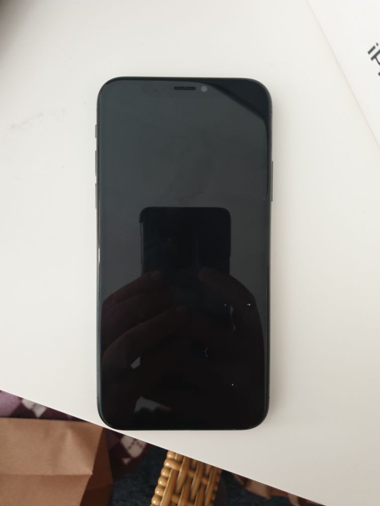 iPhone X - Ecrã Avariado