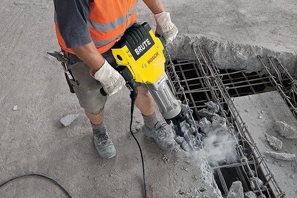 Алмазное сверление отверстий вы-резка бетона проемов демонтажные работ