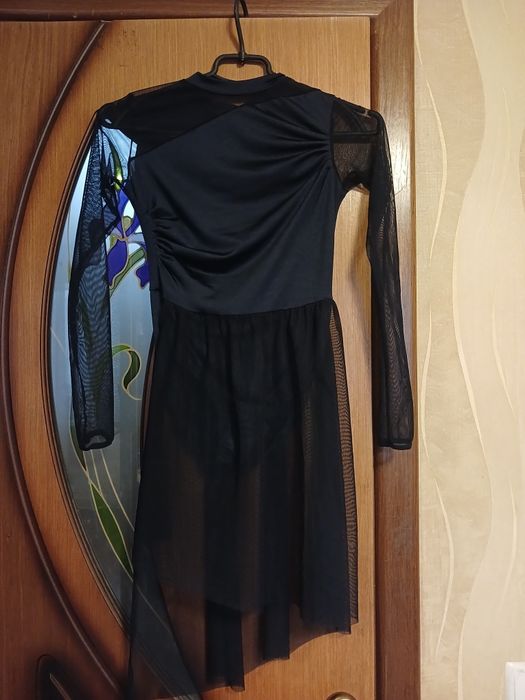 Продам плаття для танців