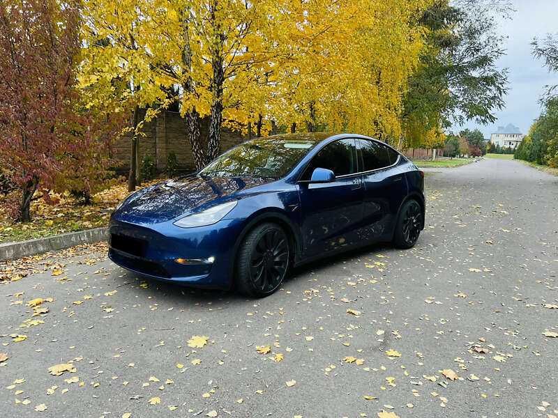 Tesla Model Y 2021 80.5 kWh Dual Motor AWD