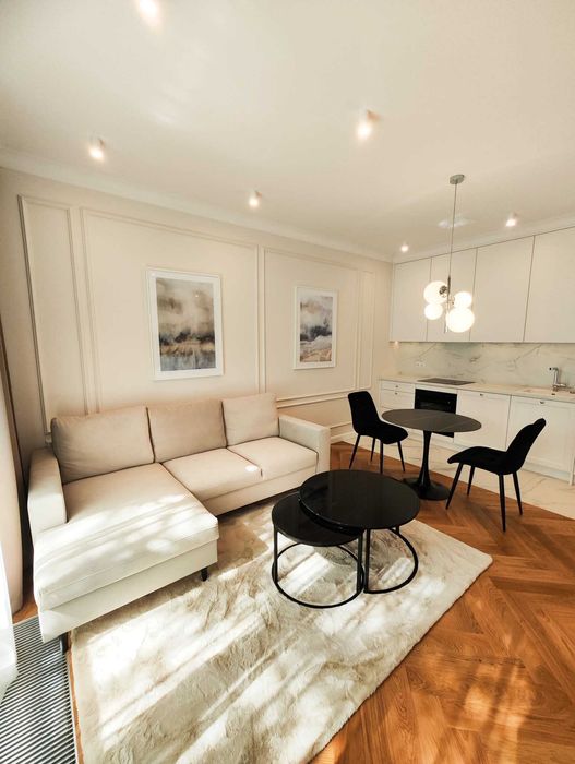 Mieszkanie dwu pokojowe ul.pilotow 23