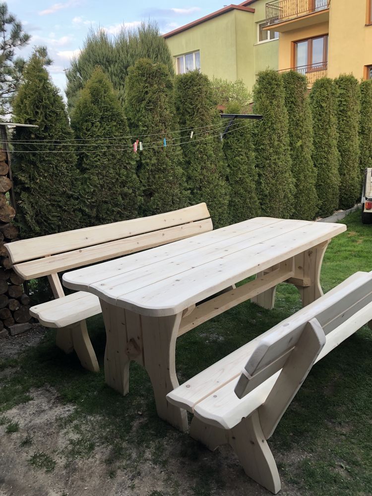 Stół ogrodowy z ławkami ( stolik , ława )