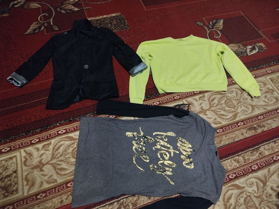 Продам дитячі речі на дівчинку 7-10 в чудовому  стані