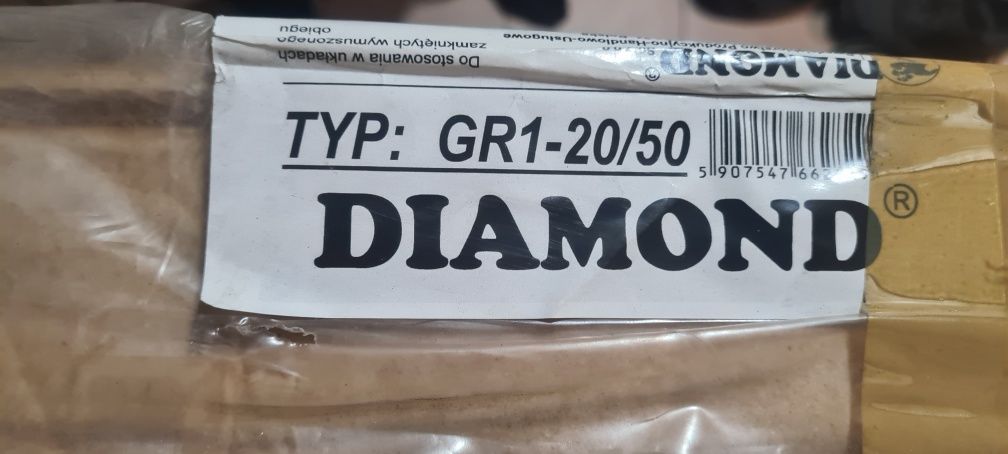 Grzejnik Diamond 1120x550 756W nowy