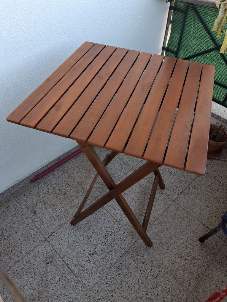 Mesa de exterior