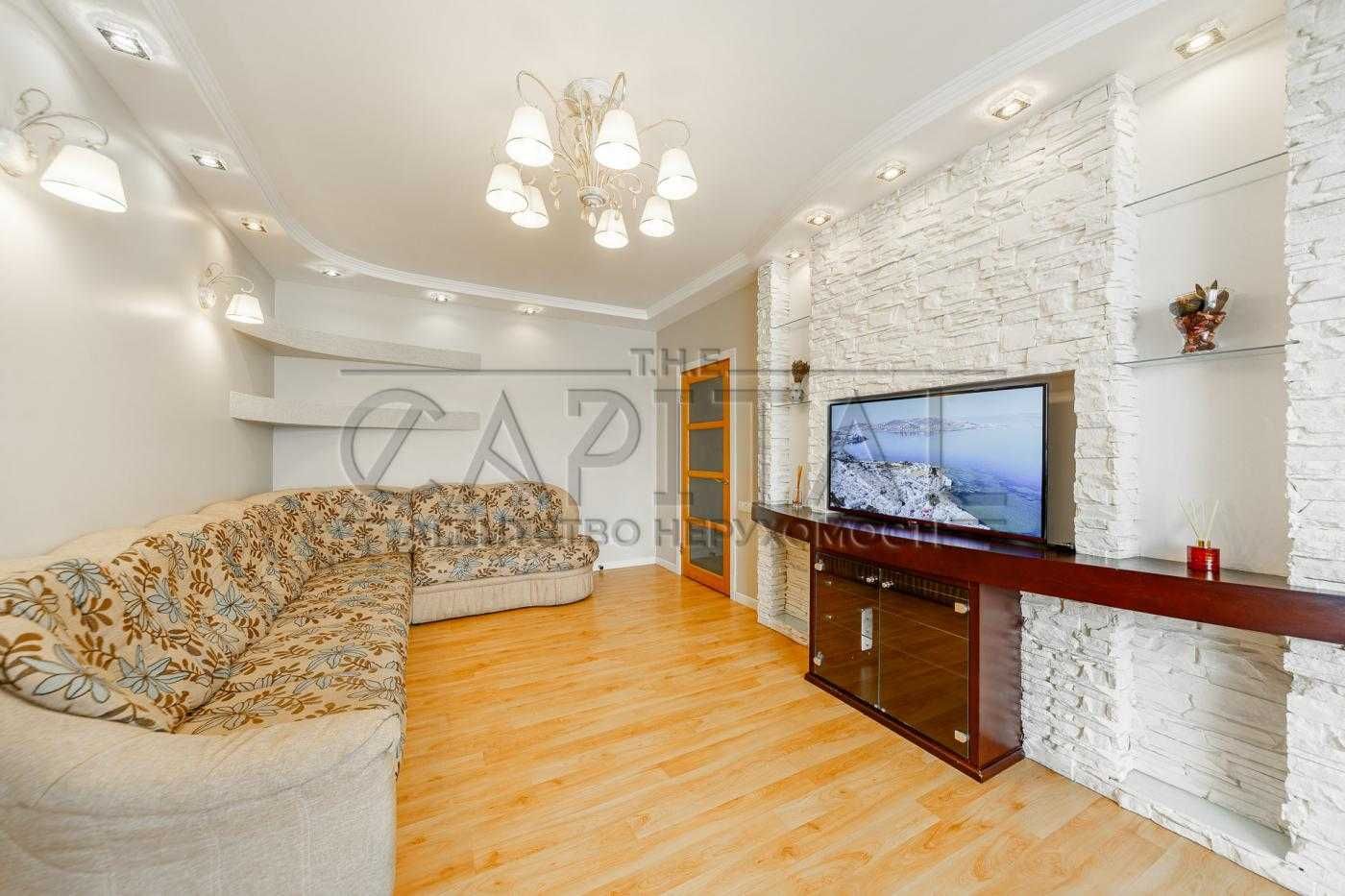 Оренда 7-К Квартири, Київ, Дарницький район, вул. Драгоманова