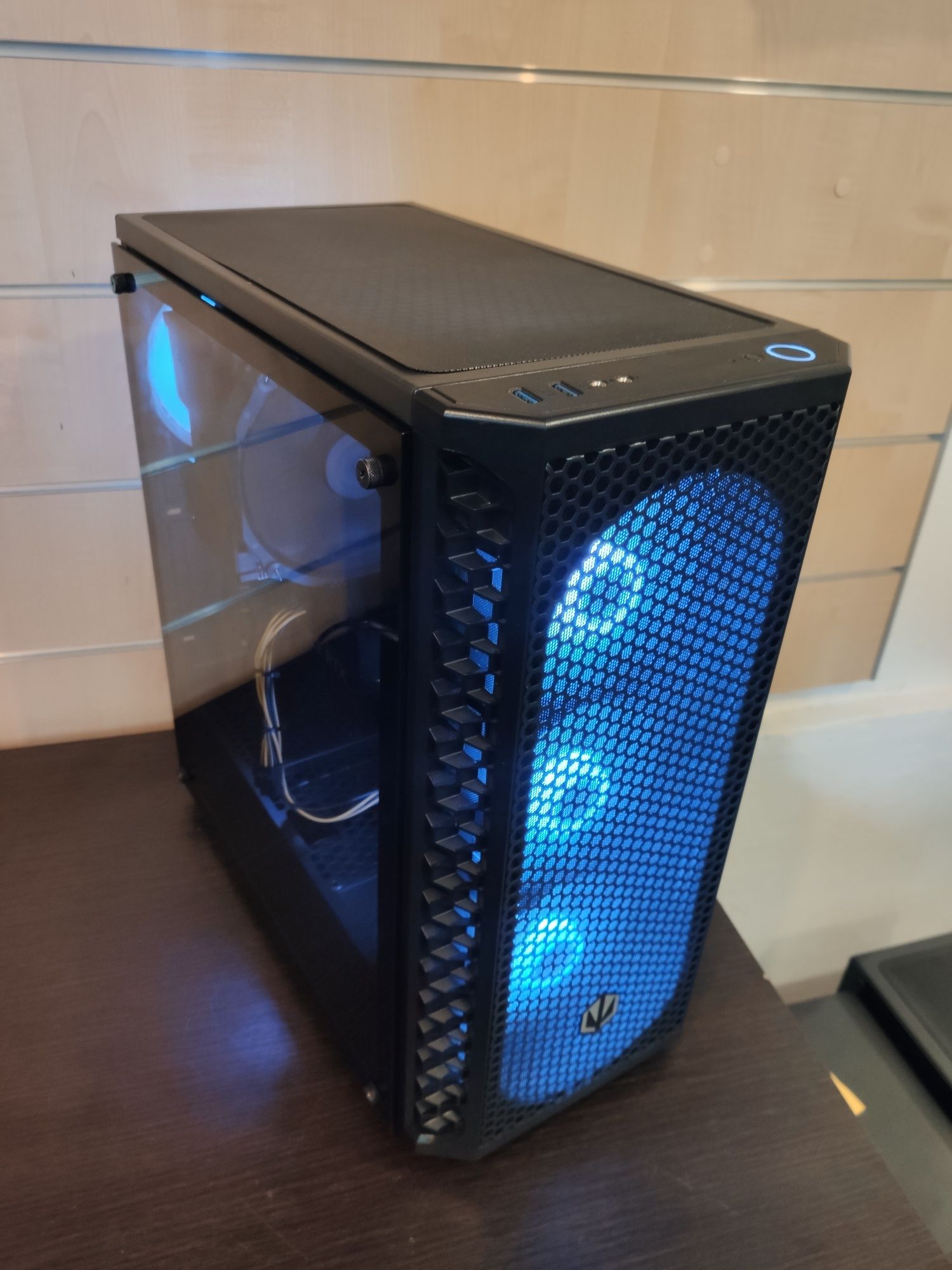 RTX 4070, LED Komputer do gier, 16 GB, 5800X, Win11 Pro, Office