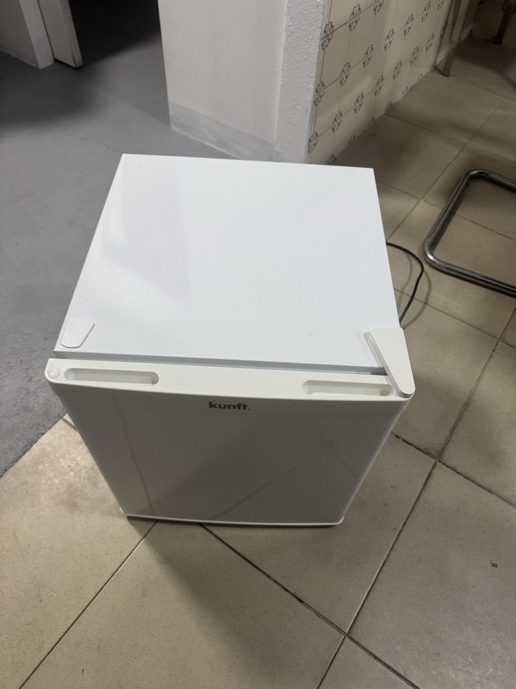 Mini frigorifico Kunft