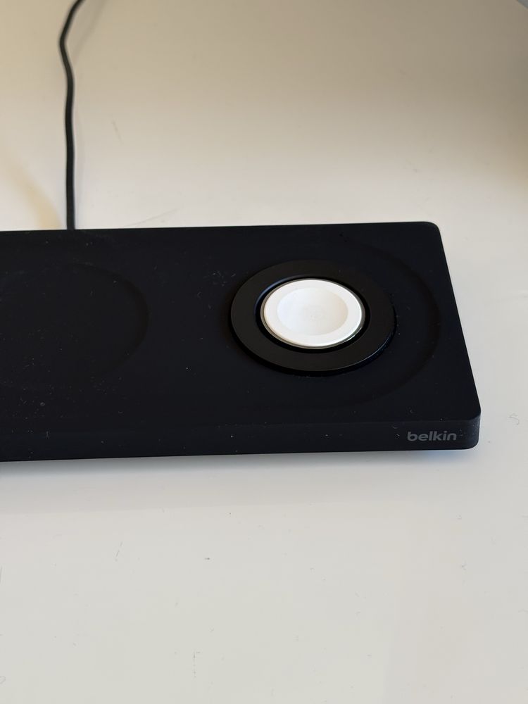 Base de Carregamento Belkin 3 em 1 para iPhone, Airpods e Apple Watch