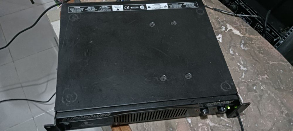 Amplificador 2500W como novo