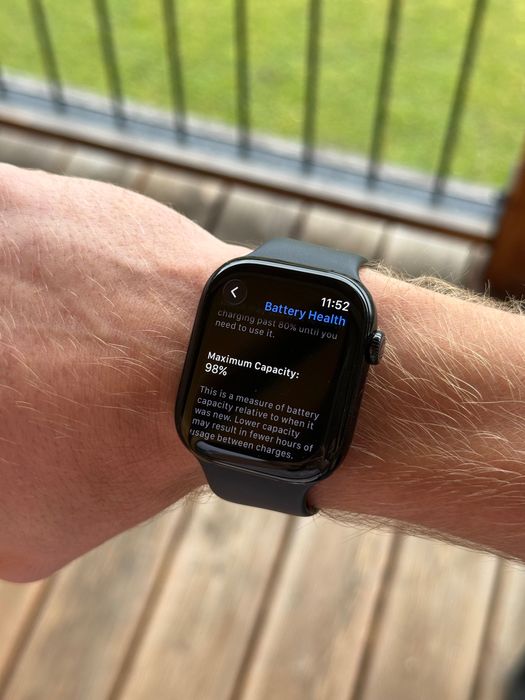 Apple Watch Series 10, 46 mm GPS, aluminium, czarny, bateria 98%