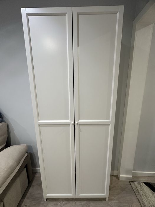 Estante Bills / Oxberg IKEA