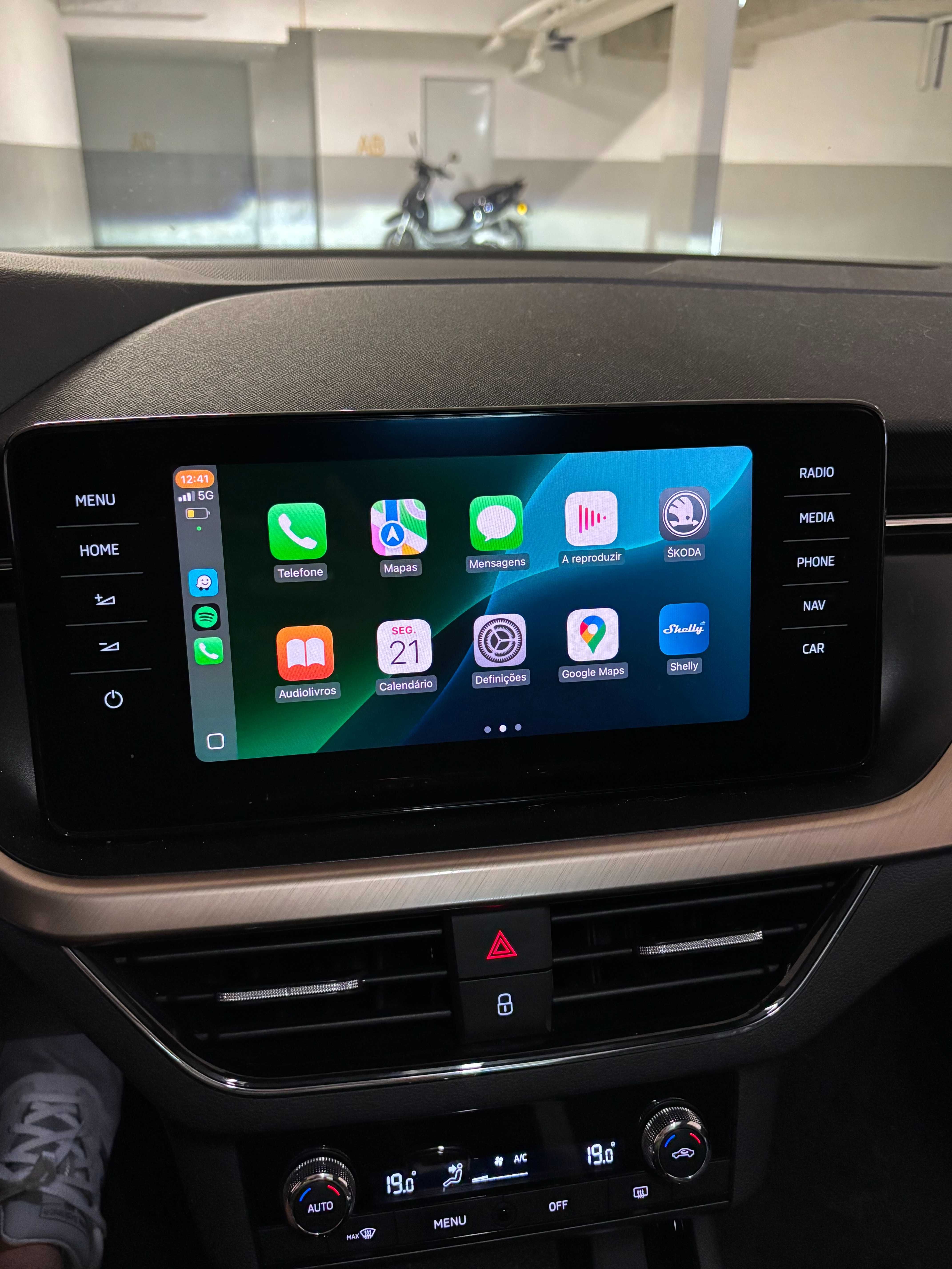 Skoda Kamiq 1.0 TSI Ambition DSG Caixa automática e com full extras