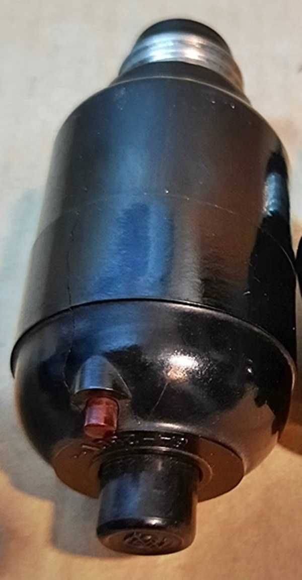 Bezpiecznik automatyczny 6 A,10 A,15 A, 250 V z PRL