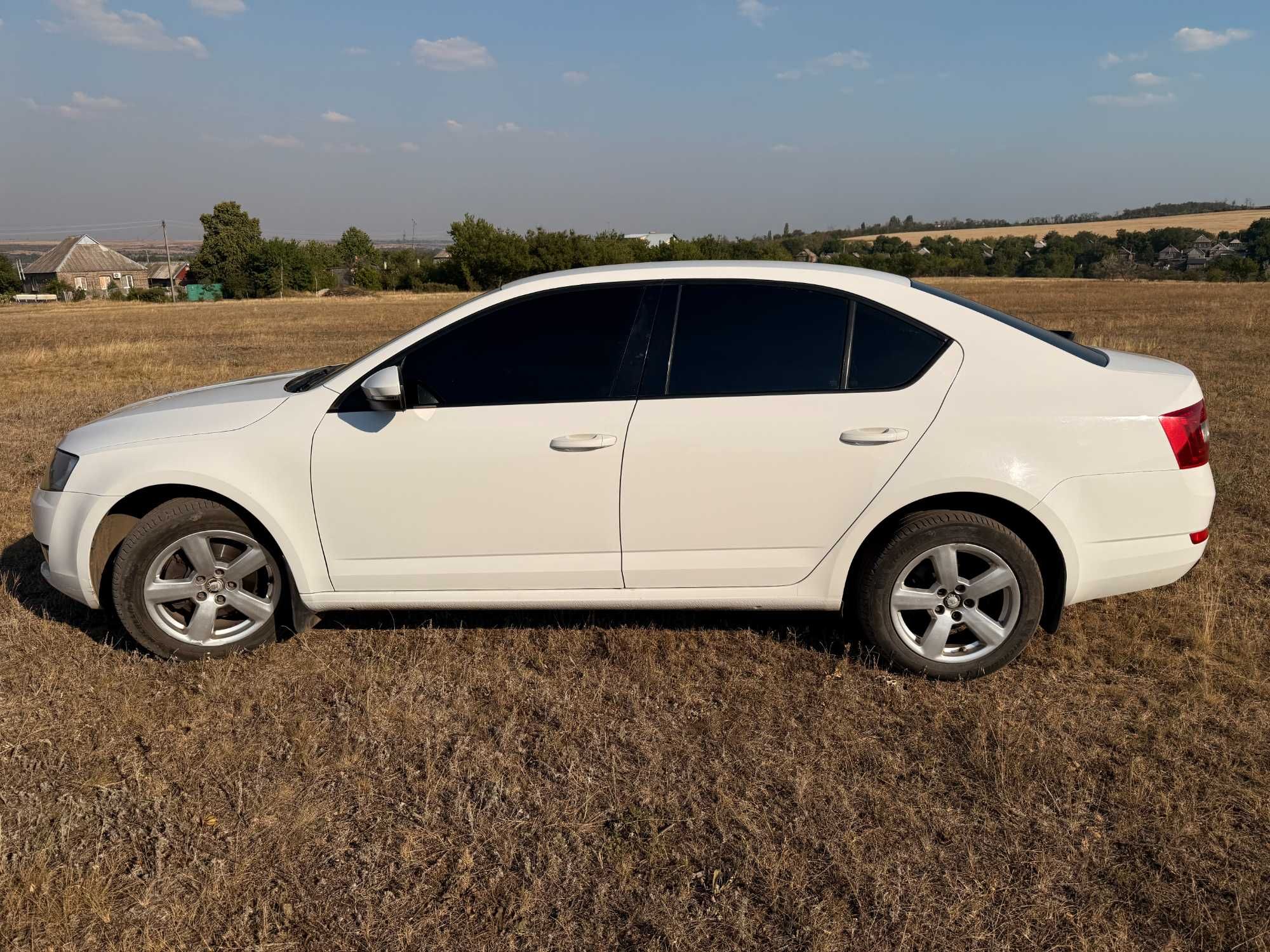 продаж Skoda Octavia А7