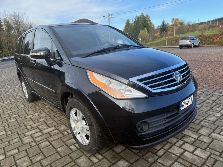 Tata  Aria --- 4x4    7 Osobowy
