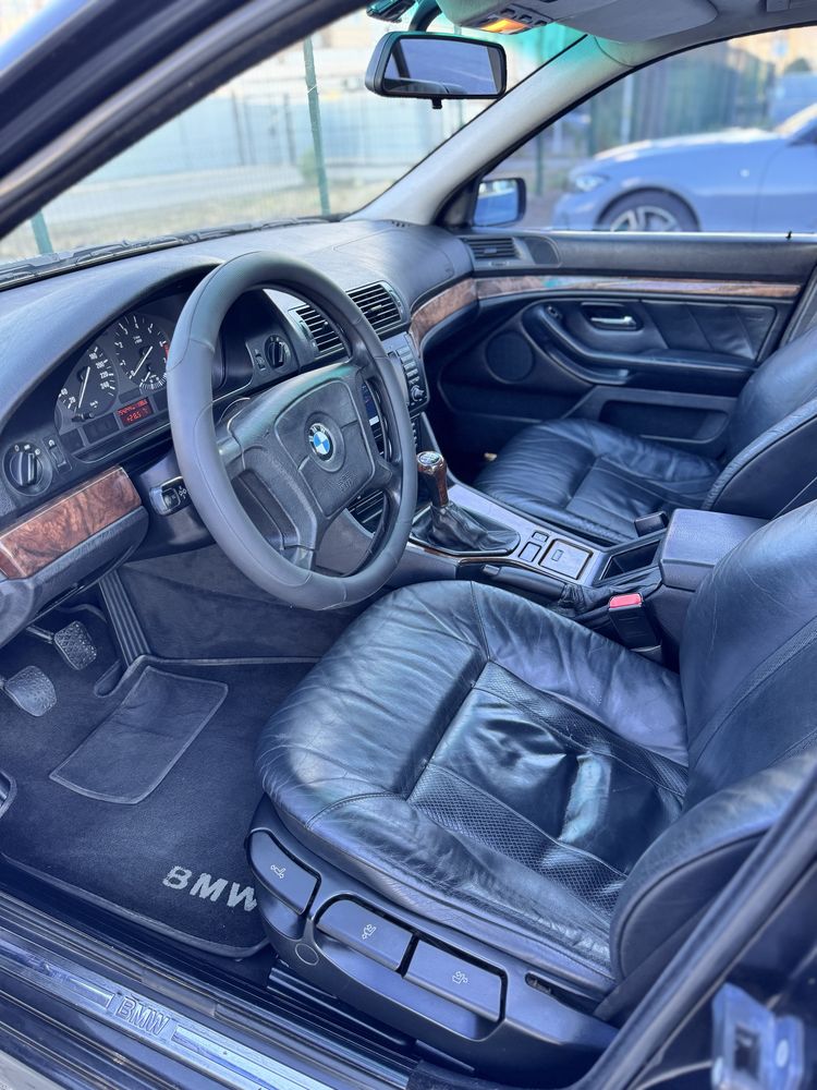 Продам авто BMW E39