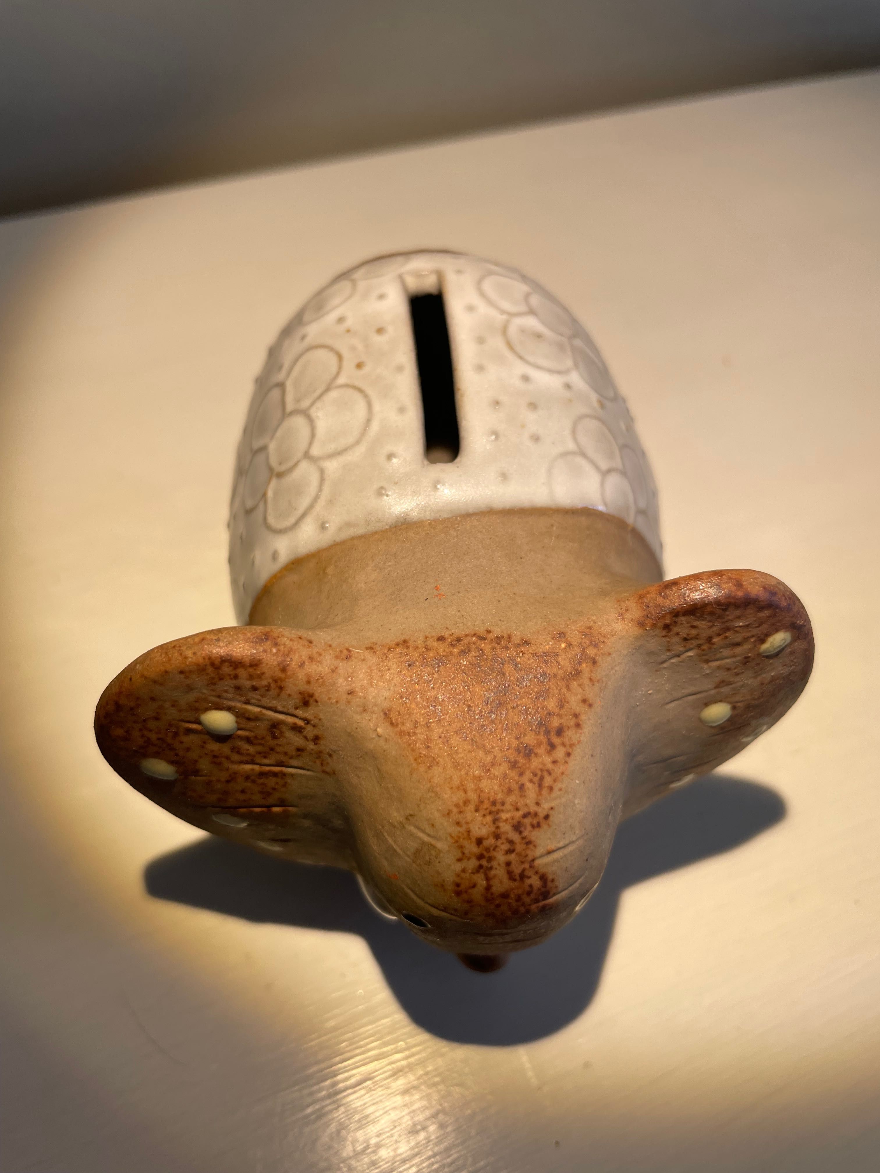 Ceramiczna skarbonka słonik.