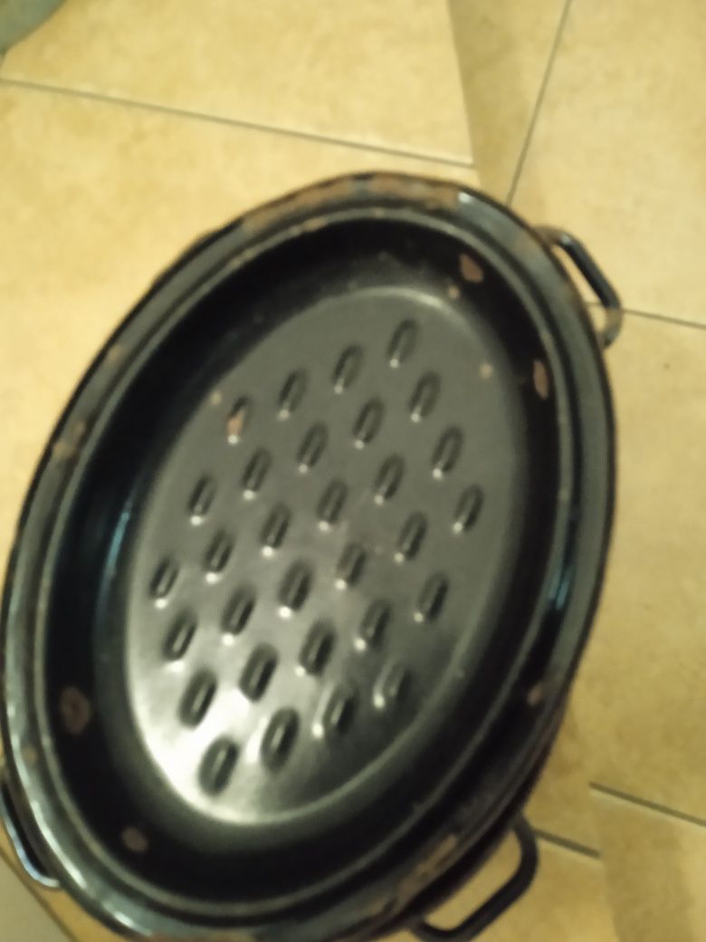 Gęsiarka z wiadrem starocie