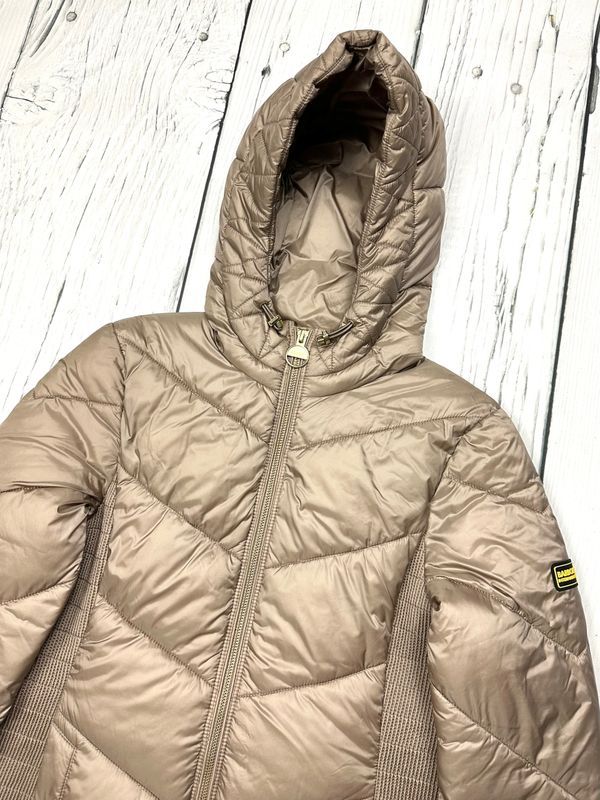 Barbour Miller Quilt Ocieplana Kurtka Damska Fibre Down Logo na Ramien