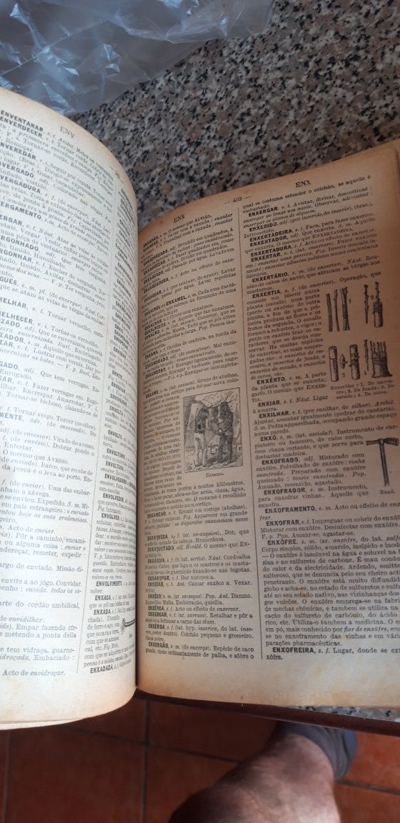 Dicionário Prático Ilustrado 1928