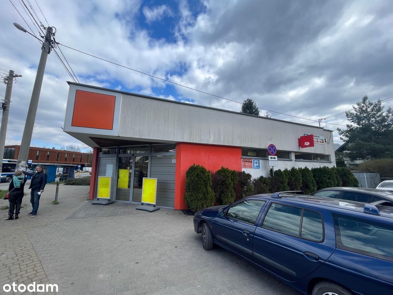 Lokal  160m² z parkingiem, witryną, Chełmska 15