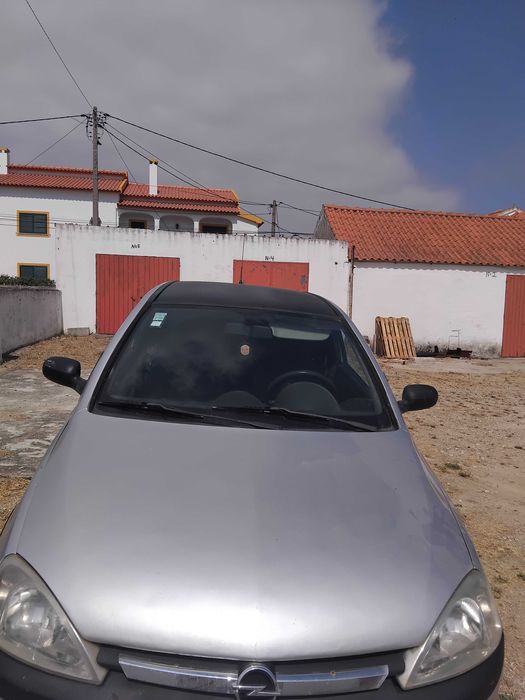 Urgente corsa 1.3 cdti 2004