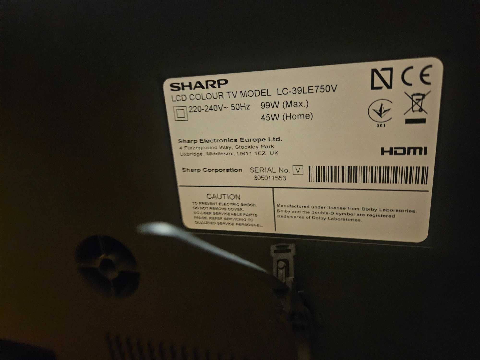 Telewizor SHARP LCD LC-39LE750V