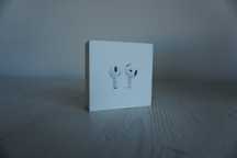 Apple Air Pods 4