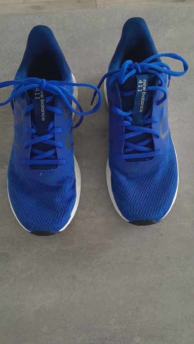 Buty sportowe młodzieżowe