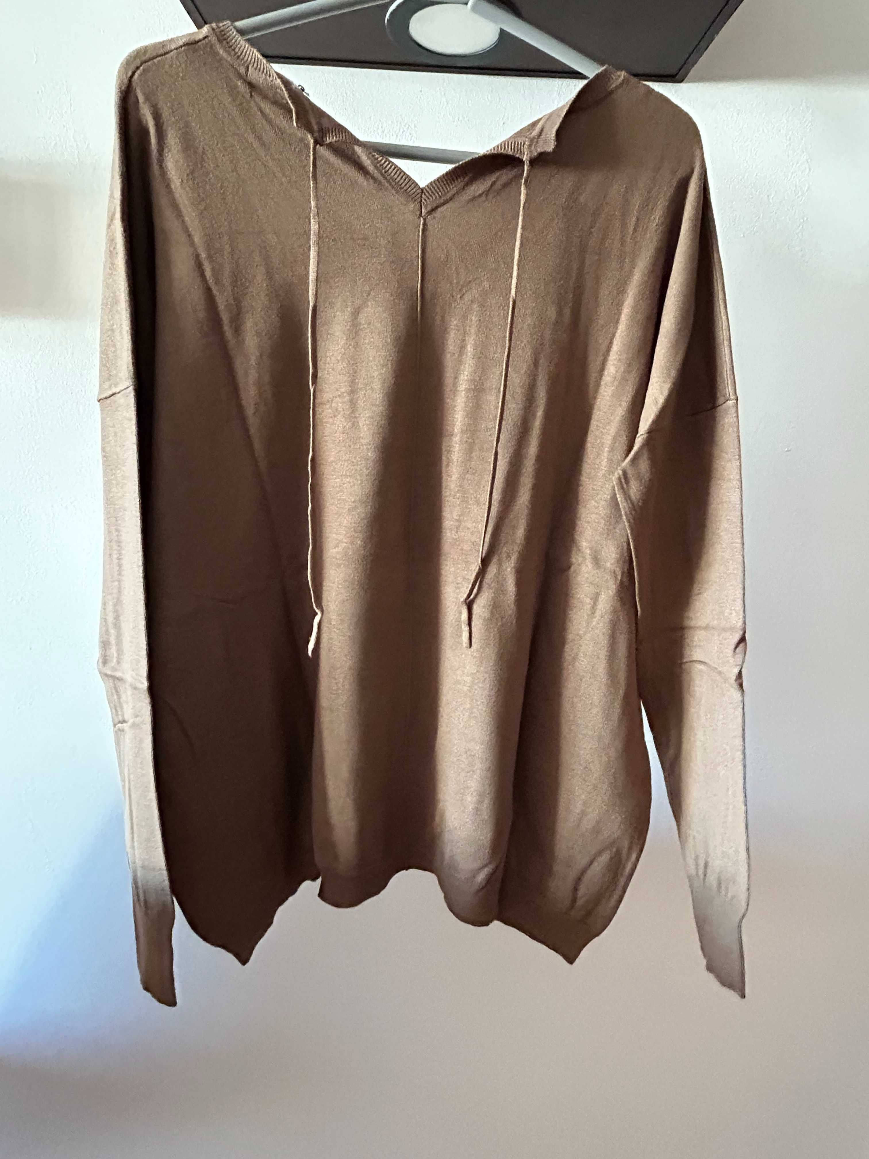 Camisola larga com bolsos