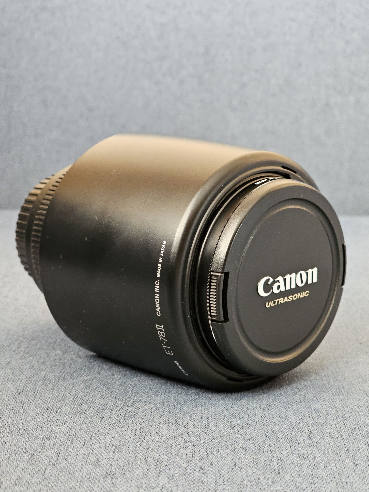 Продам в ЧУДОВОМУ стані Canon EF 135mm f/2.0L USM