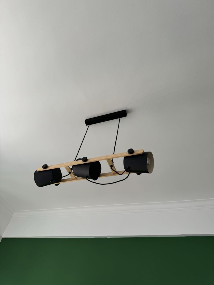 Candeeiro de teto com 3 lampadas