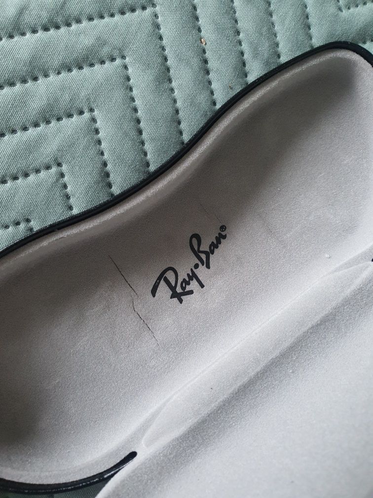 Ray Ban pojemnik na okulary