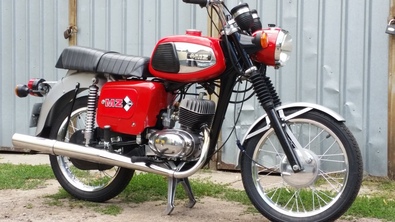 Serwis i Odbudowa Motocykli Zabytkowych i Klasycznych Zofiówka k/Łodzi
