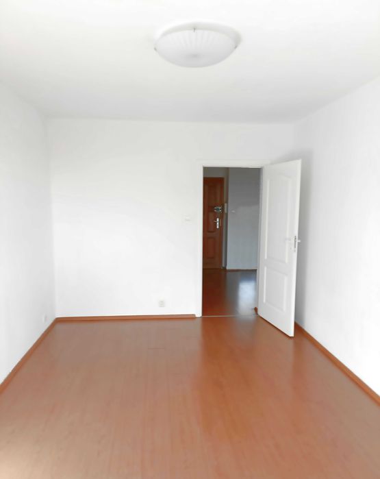 3-pokojowe w centrum Pruszcza, przy parku - długoterminowo