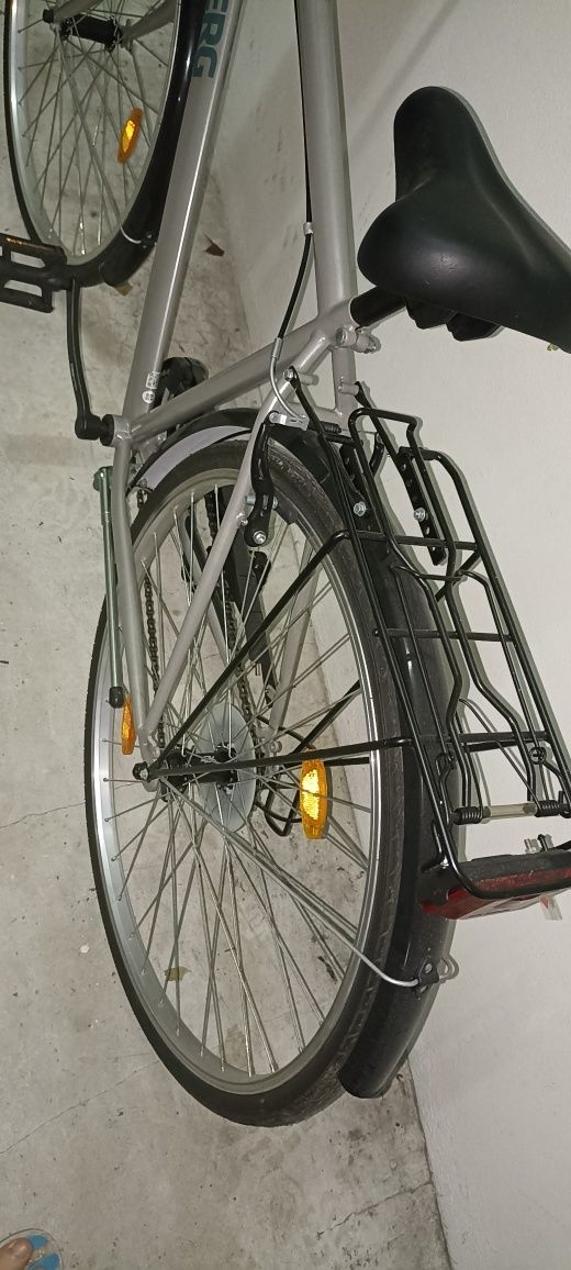 Bicicleta Berg Nova