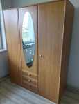Szafa z lustrem trzydrzwiowa z szufladami MDF 150cm