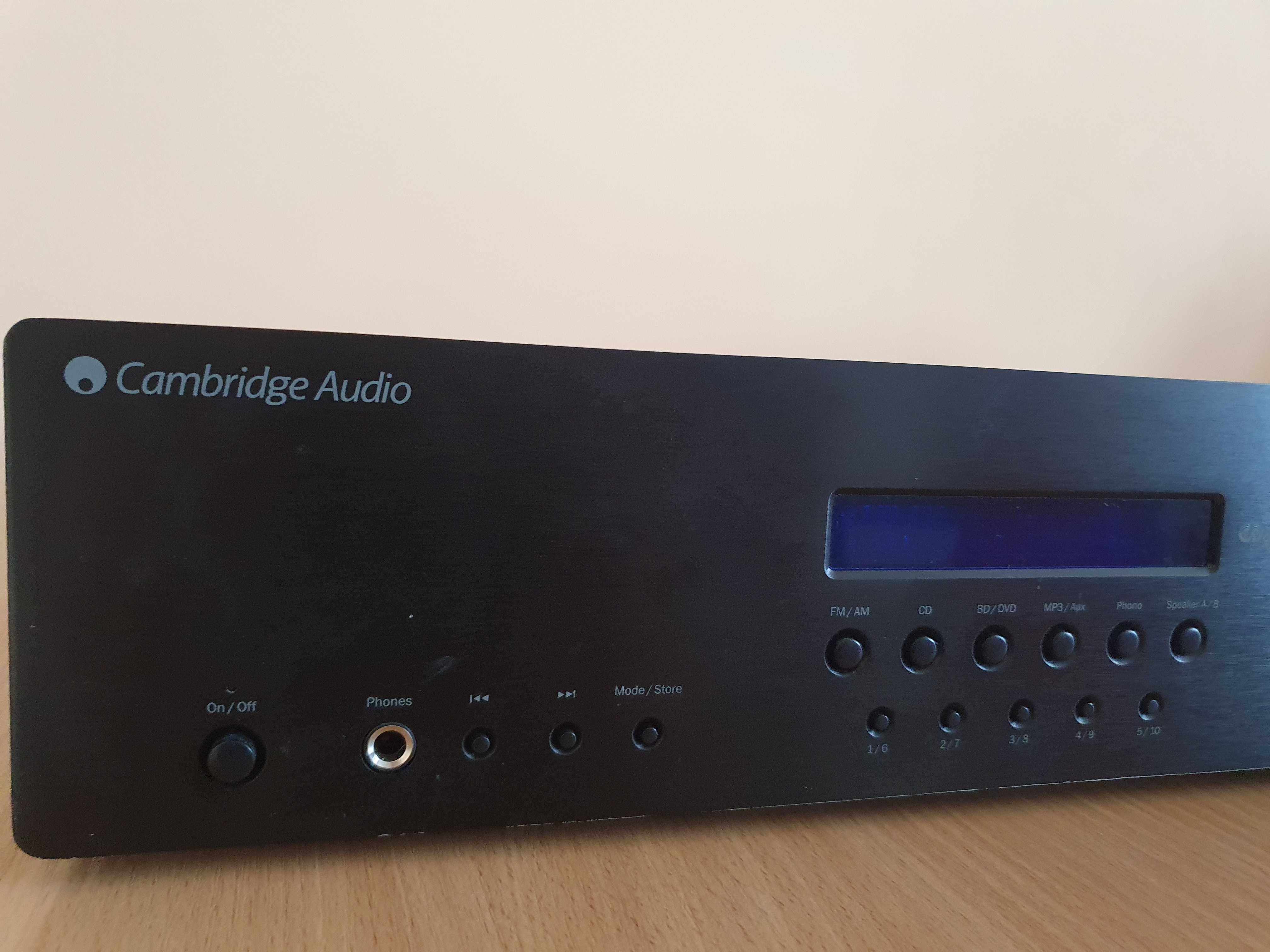 Cambridge Audio Topaz SR10 v2