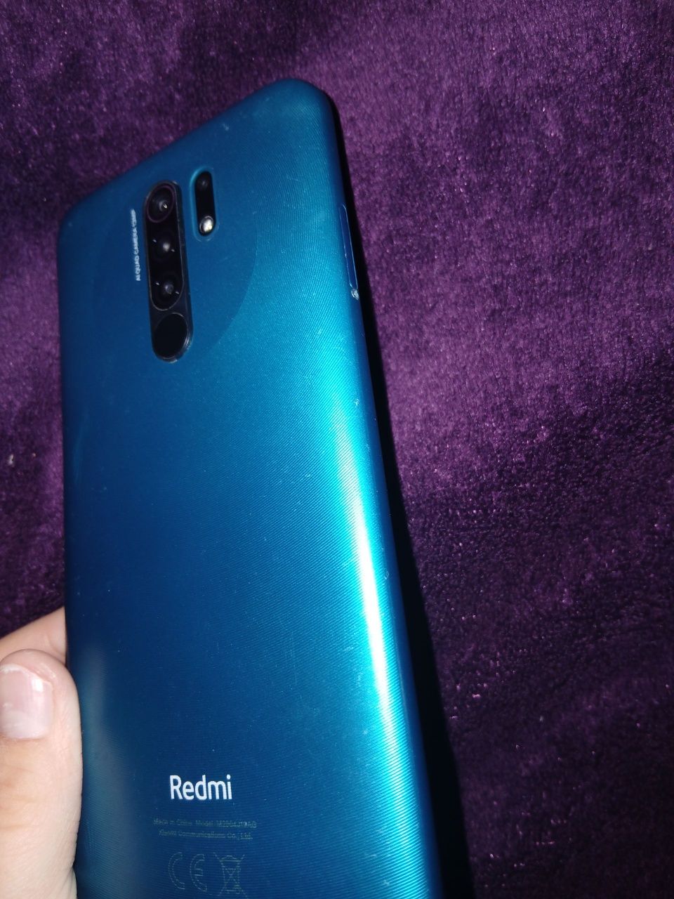 Телефон Redmi 9 побитий