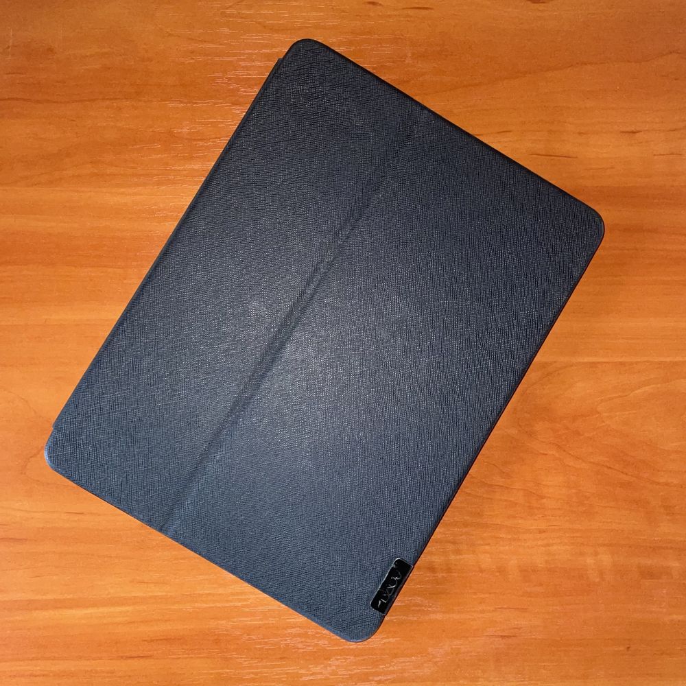 Etui + folia na ekran iPad 10.2