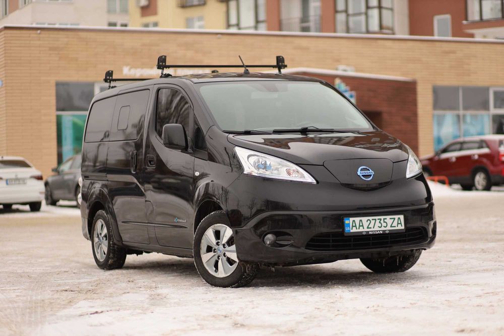 Nissan   E-NV200