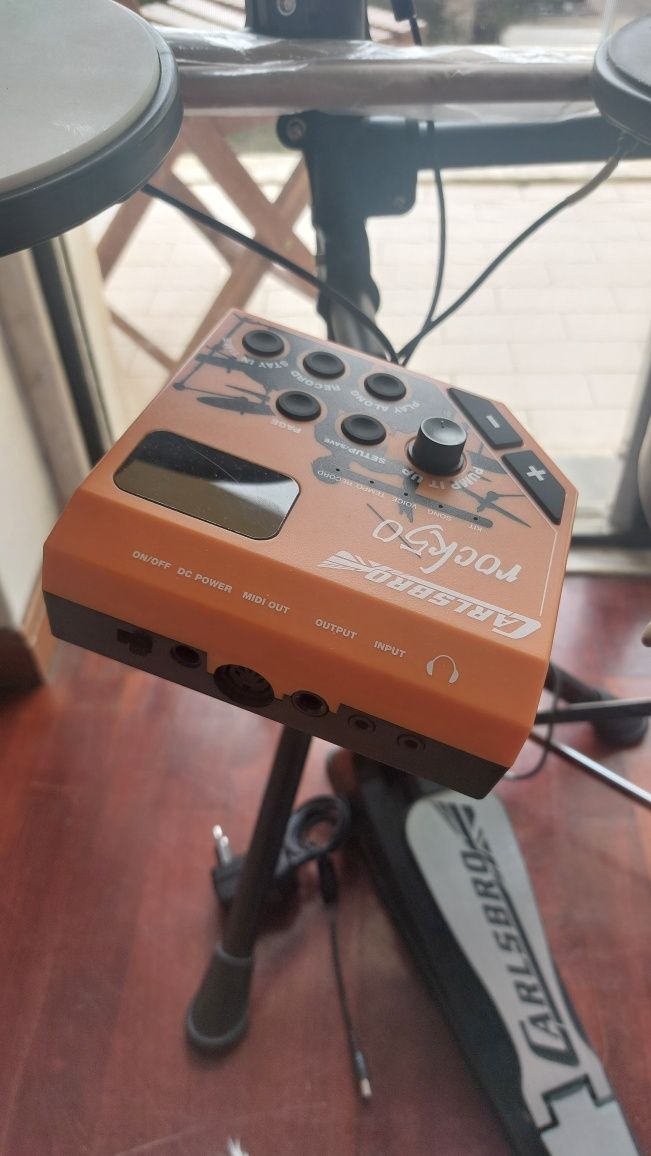Bateria Carlsbro Rock 50 como nova